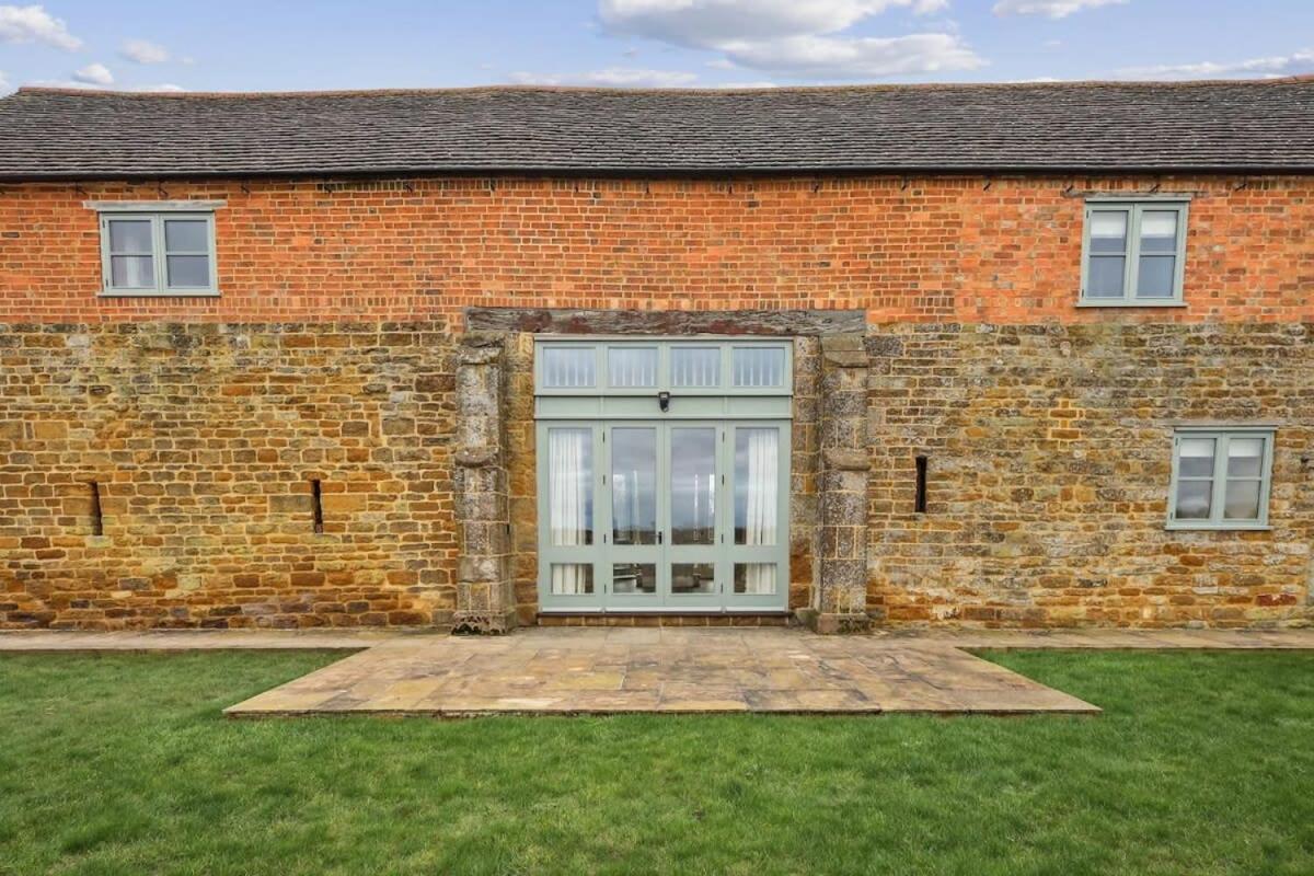 Sophie'S Barn - Hot Tub Packages Available Vila Market Harborough Exterior foto